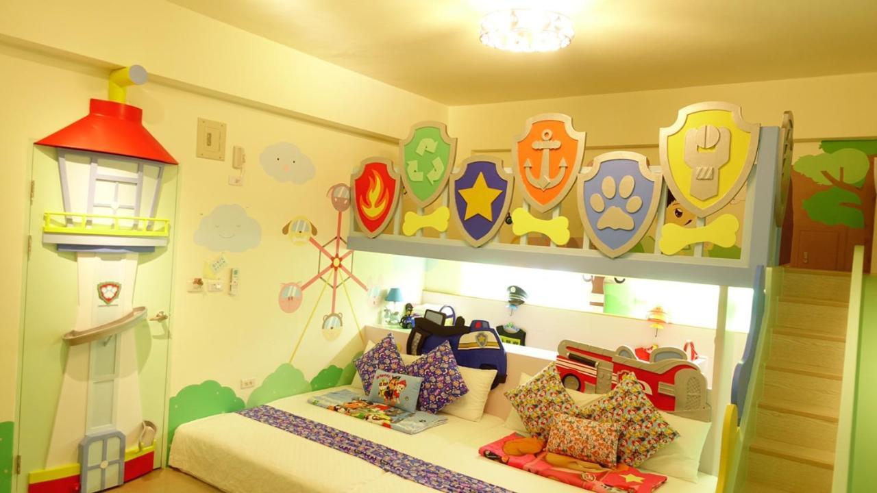 芹菜芋頭親子民宿 T'ai-tung エクステリア 写真